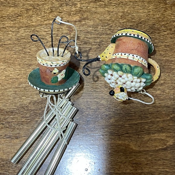 Debbie Mumm wind chime - Picture 15 of 15